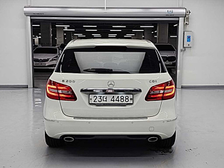 MERCEDES BENZ B-CLASS W246 2013