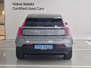 VOLVO EX30  2024