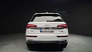 AUDI Q5 FY 2022