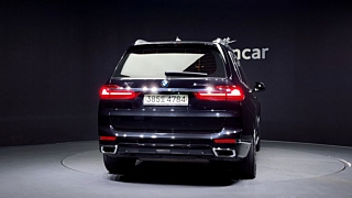 BMW X7 G07 2020
