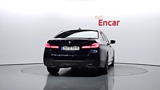 BMW 5-SERIES G30 2022