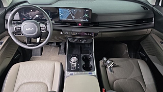 KIA CARNIVAL 2024