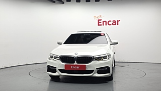 BMW 5-SERIES G30 2017