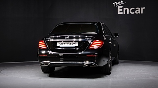 MERCEDES BENZ E-CLASS W213 2018