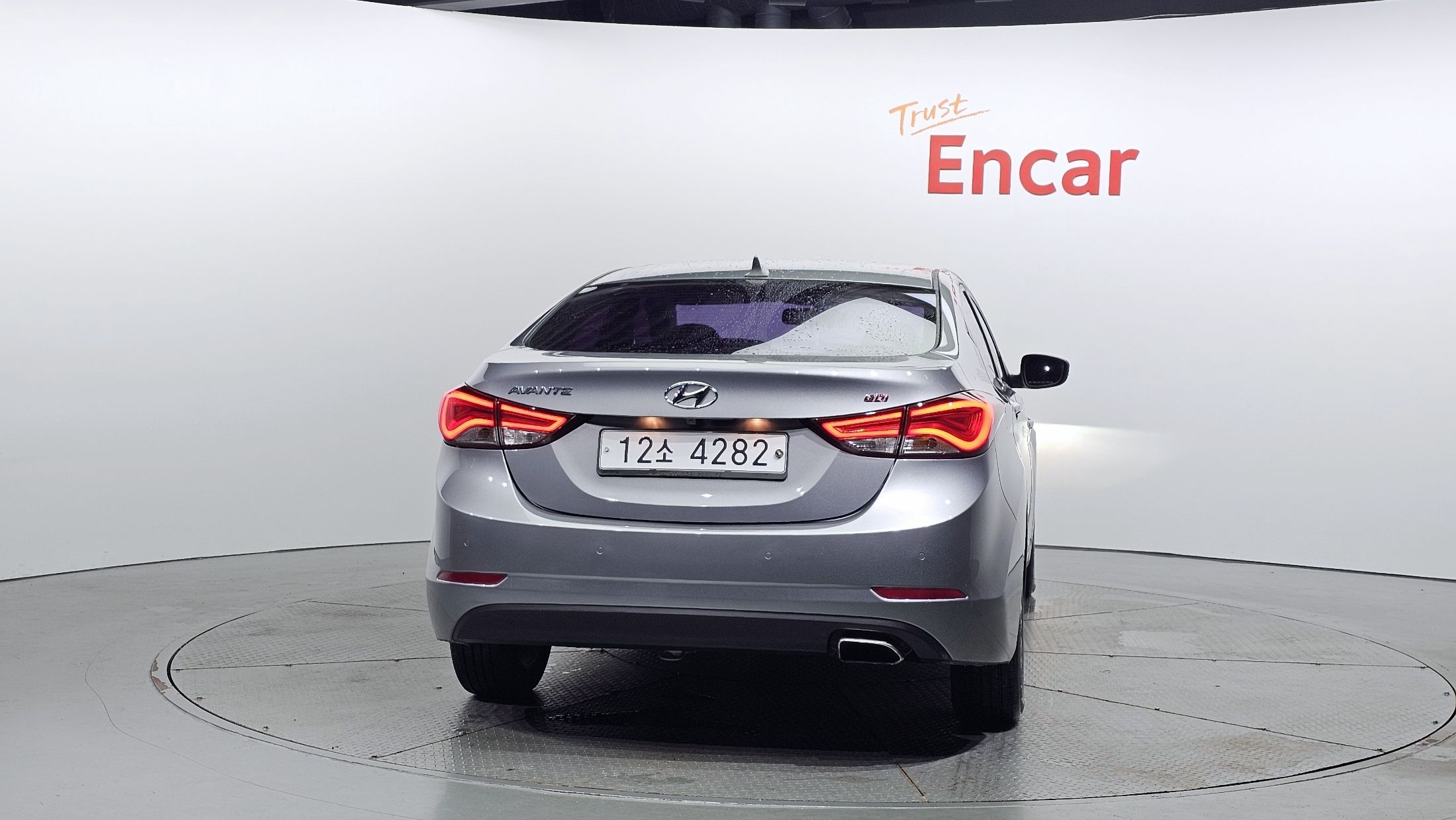 HYUNDAI AVANTE 2013