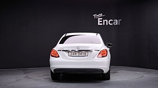 MERCEDES BENZ C-CLASS W205 2016