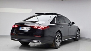 MERCEDES BENZ E-CLASS W214 2024