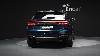 AUDI RSQ8 4M  4.0 TFSI Quattro 2022