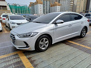 HYUNDAI AVANTE AD 2016