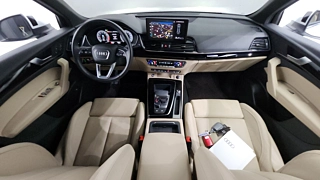 AUDI Q5 FY 2022
