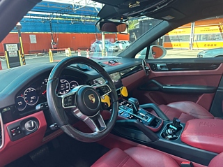PORSCHE CAYENNE PO536 2020