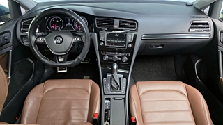 VOLKSWAGEN GOLF 2016