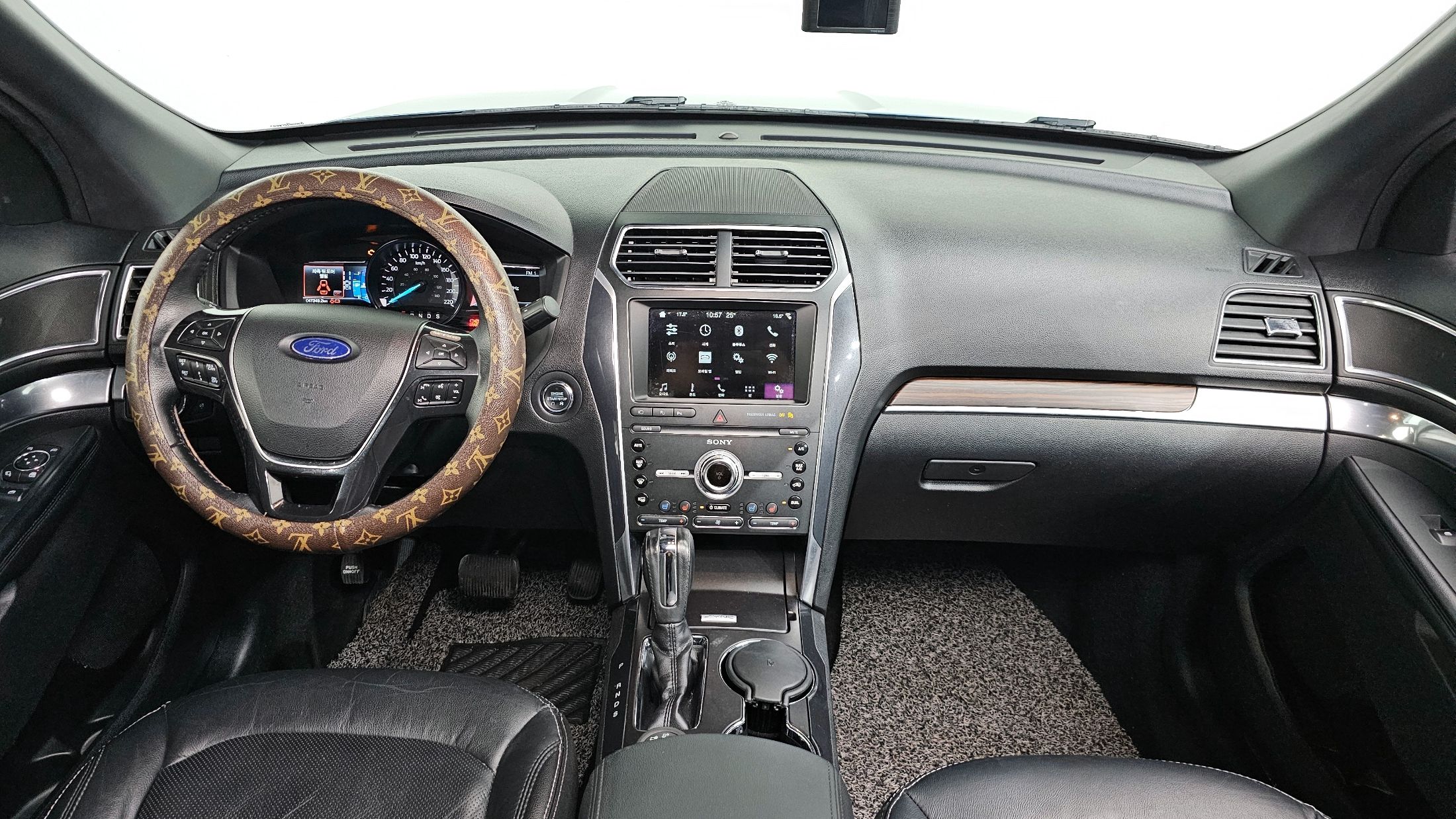 FORD EXPLORER 2019
