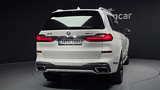 BMW X7 G07 2022