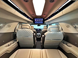 KIA CARNIVAL 2023