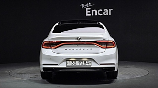 HYUNDAI GRANDEUR IG 2018