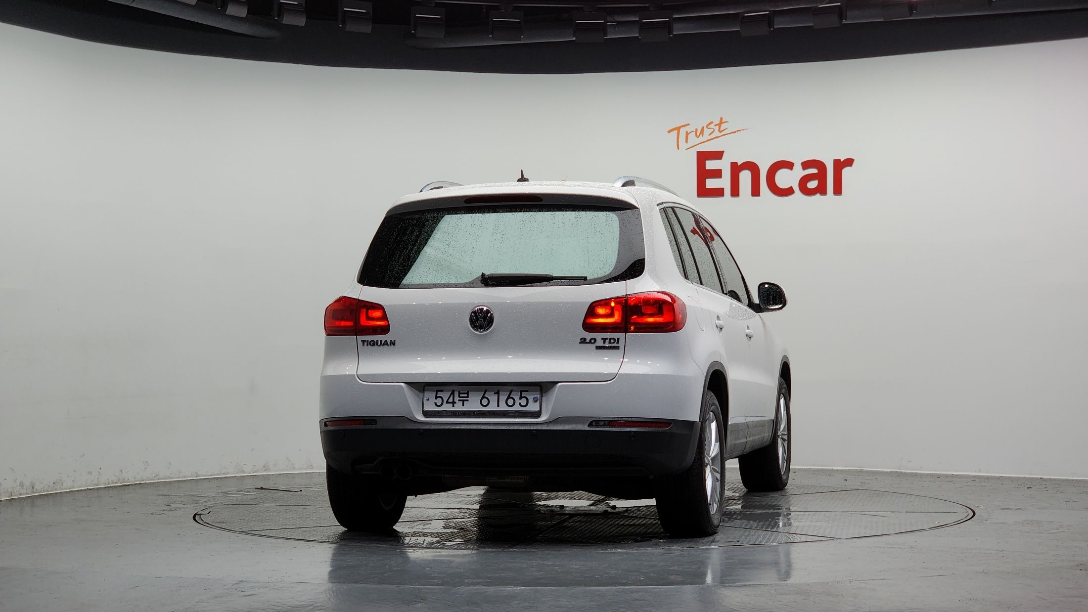VOLKSWAGEN TIGUAN 2014