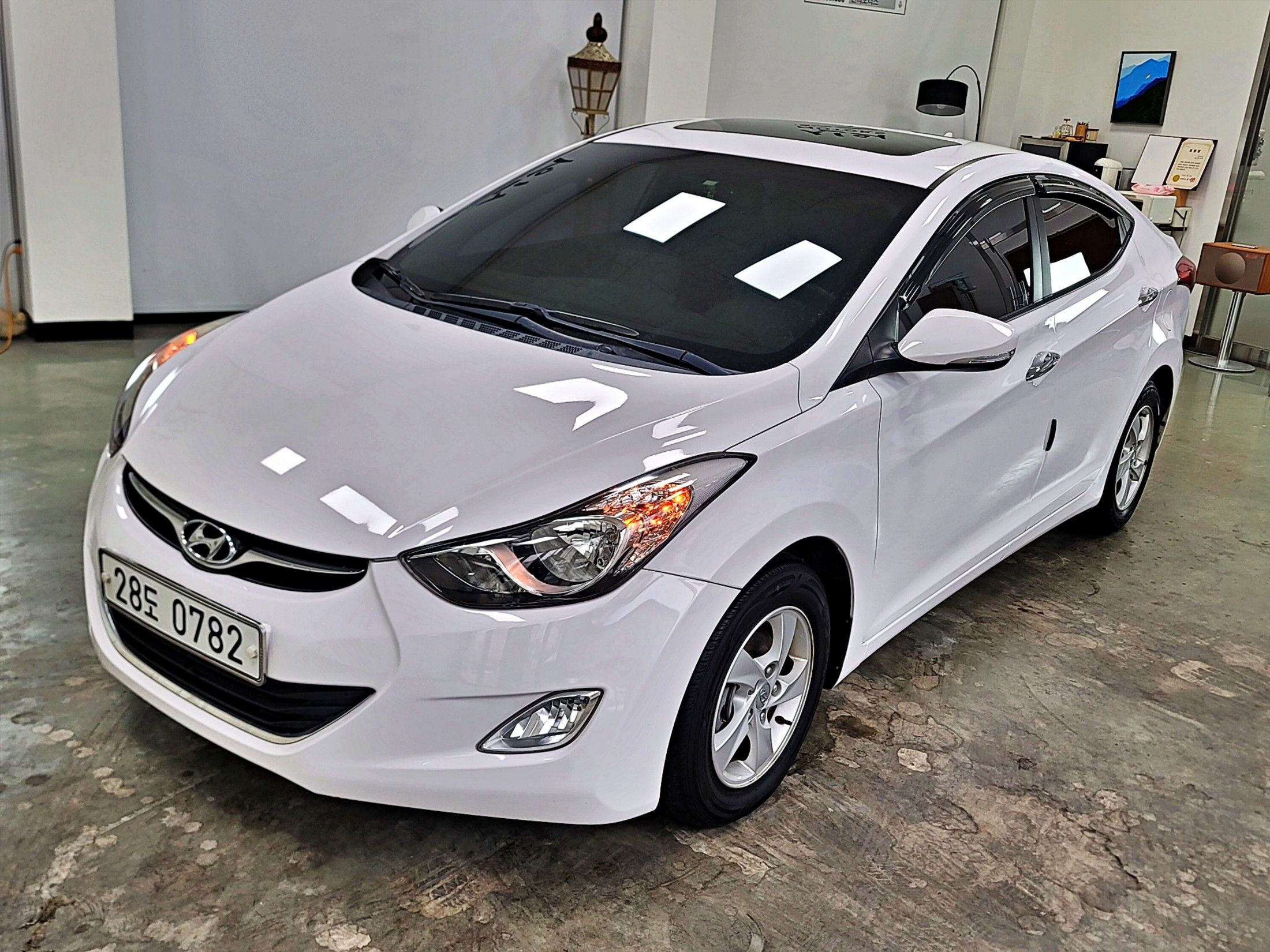 HYUNDAI AVANTE MD 2013