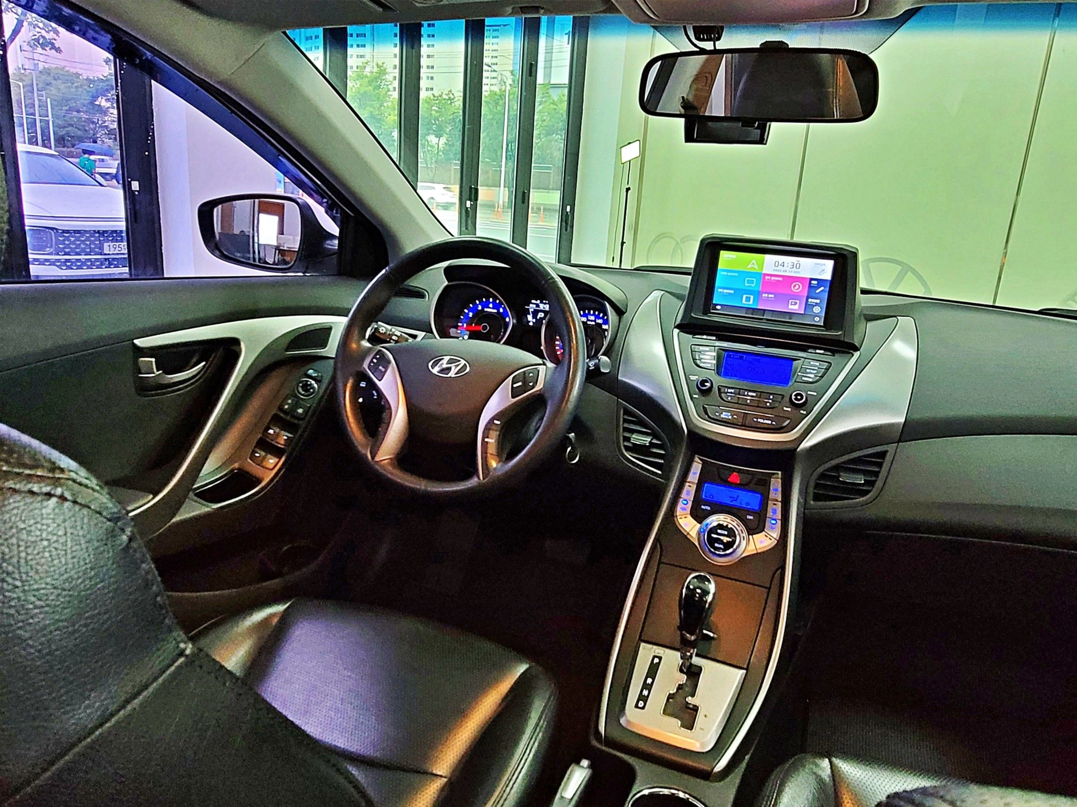 HYUNDAI AVANTE MD 2013