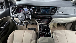 KIA CARNIVAL 2019