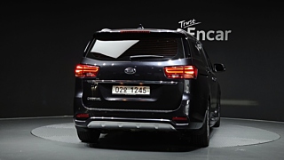 KIA CARNIVAL 2019