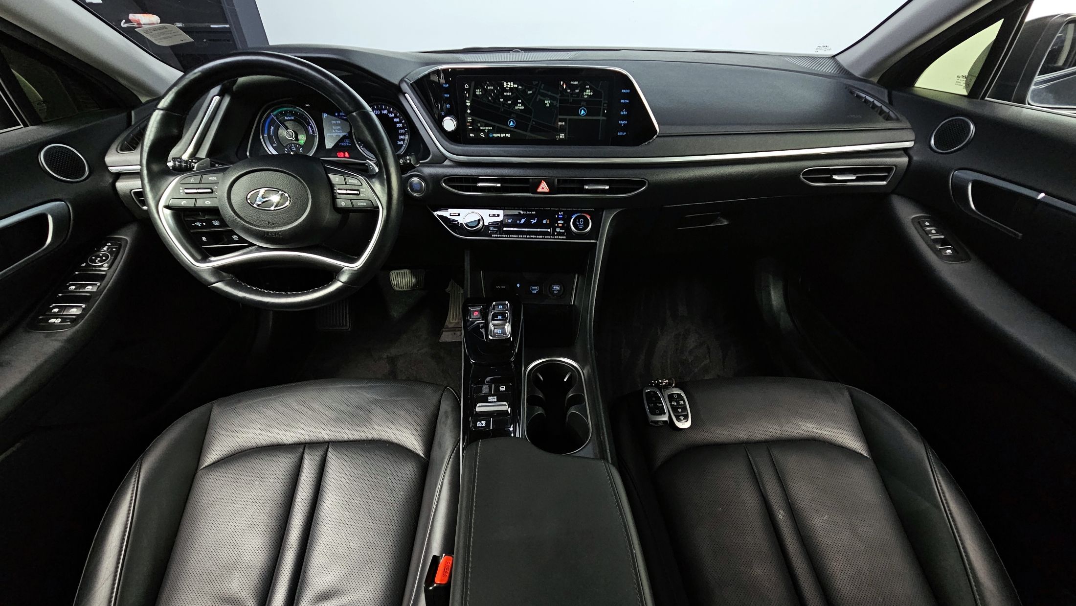 HYUNDAI SONATA HYBRID DN8 2020