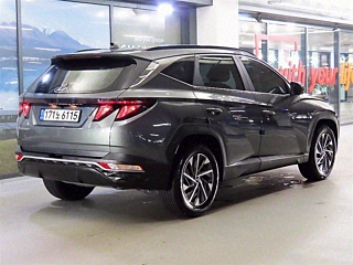 HYUNDAI TUCSON NX4 2021