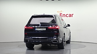 BMW X7 G07 2021