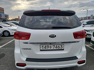 KIA CARNIVAL 2019