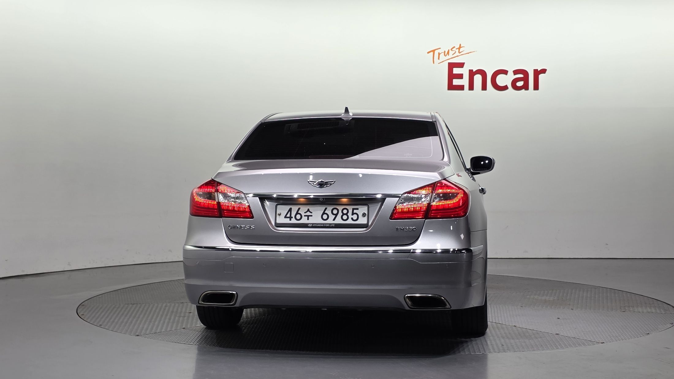 HYUNDAI GENESIS 2012
