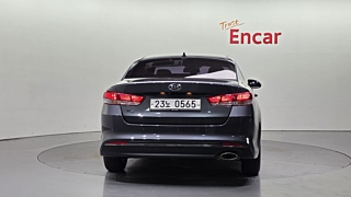 KIA K5 2016