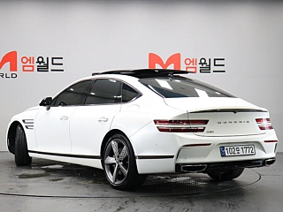 GENESIS G80 RG3 2022