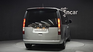 HYUNDAI STARIA 2024