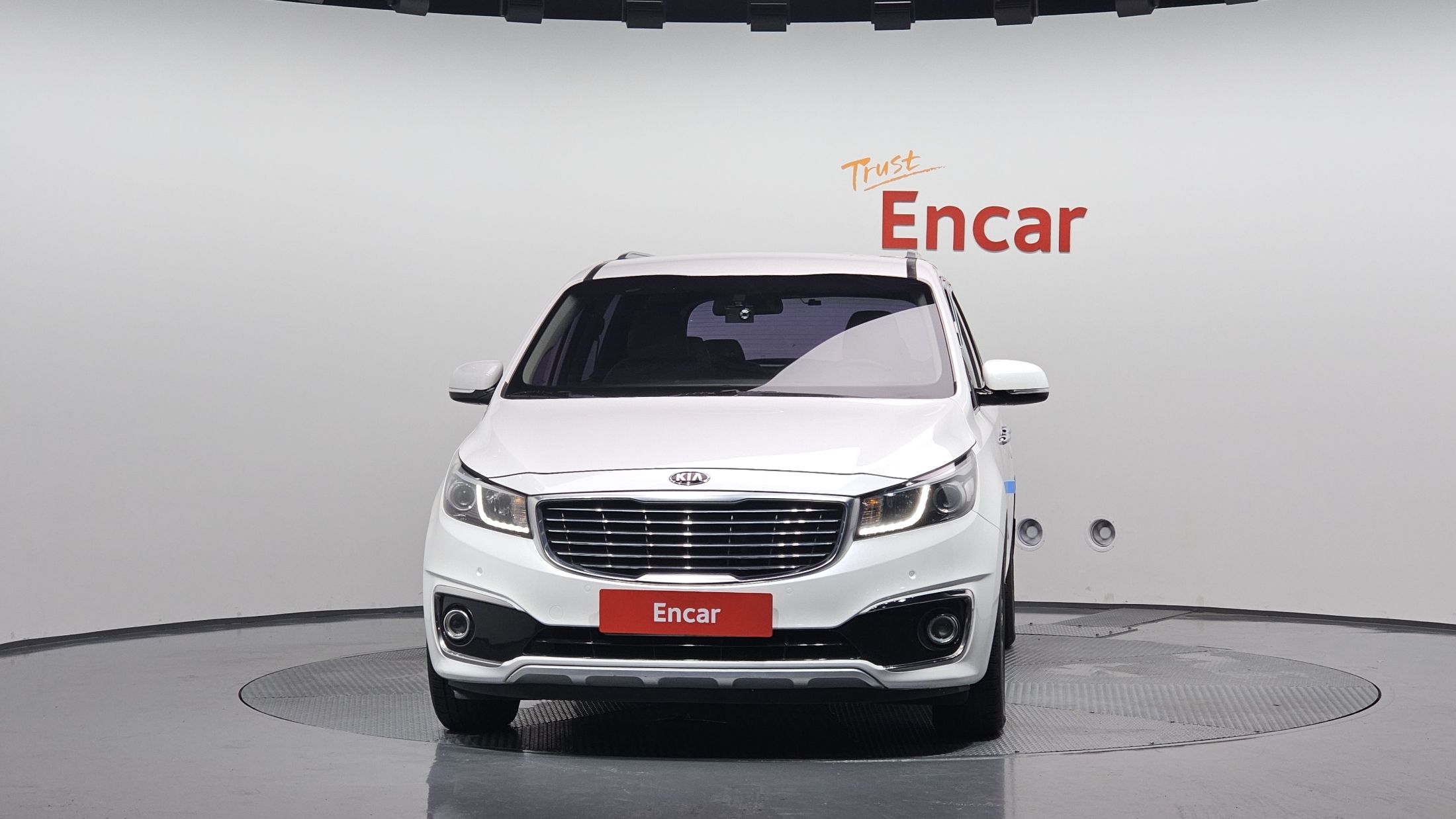 KIA CARNIVAL 2017