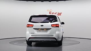 KIA CARNIVAL 2017