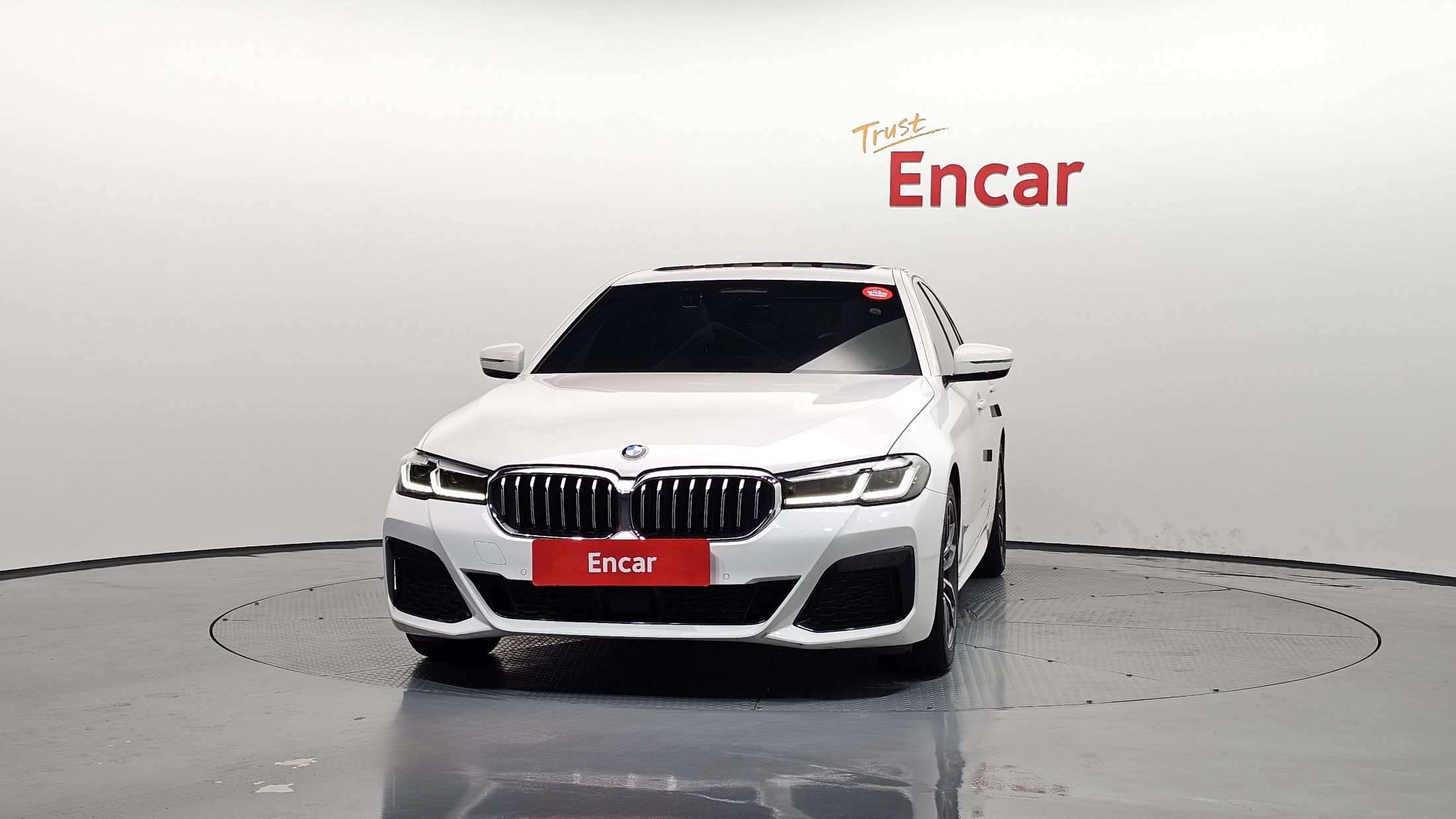 BMW 5-SERIES G30 2022