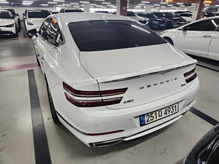 GENESIS G80 RG3 2022