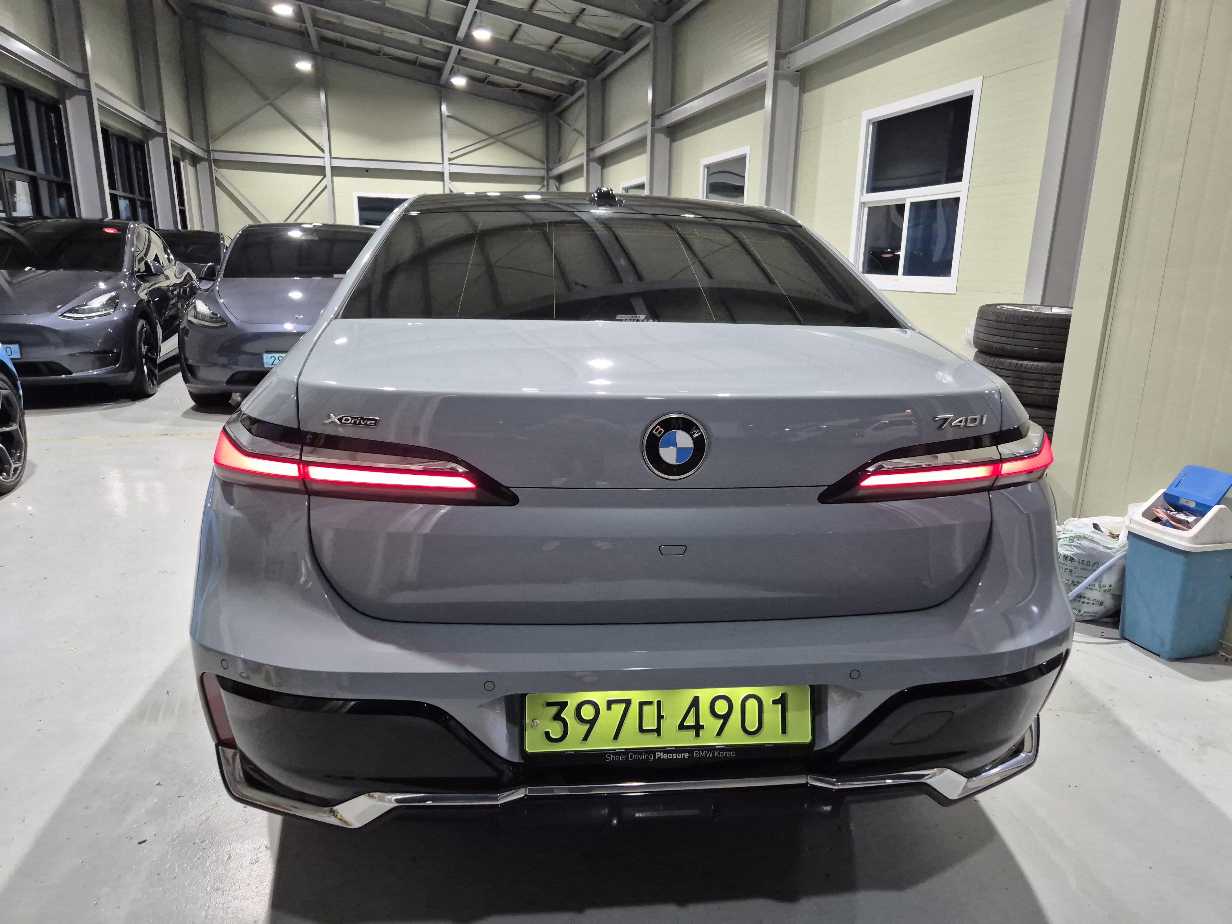 BMW 7-SERIES G70 2024