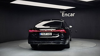 AUDI A7 4K 2022