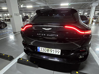 ASTON MARTIN DBX  4.0 V8 2021