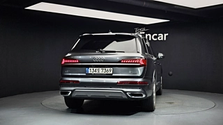 AUDI Q7 4M 2021