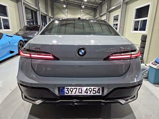 BMW 7-SERIES G70  740d xDrive M Sport 2024