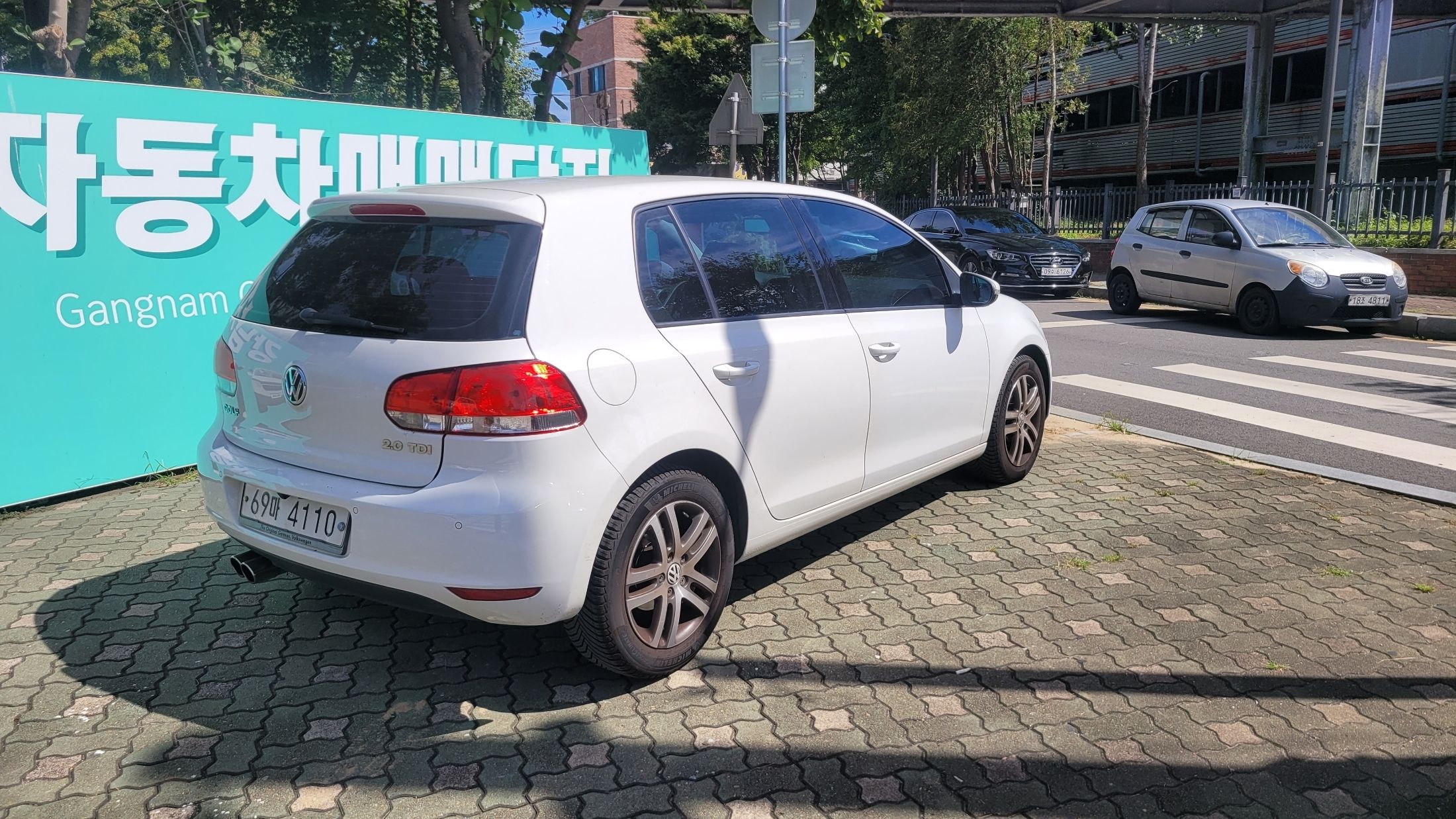 VOLKSWAGEN GOLF 2011