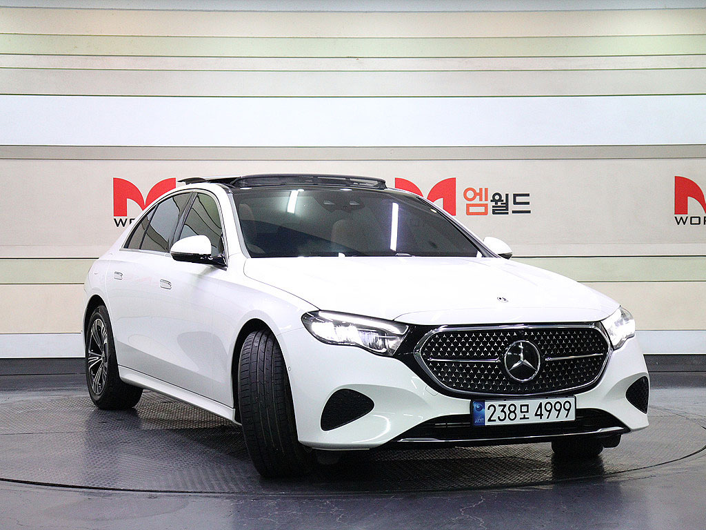 MERCEDES BENZ E-CLASS W214 2024