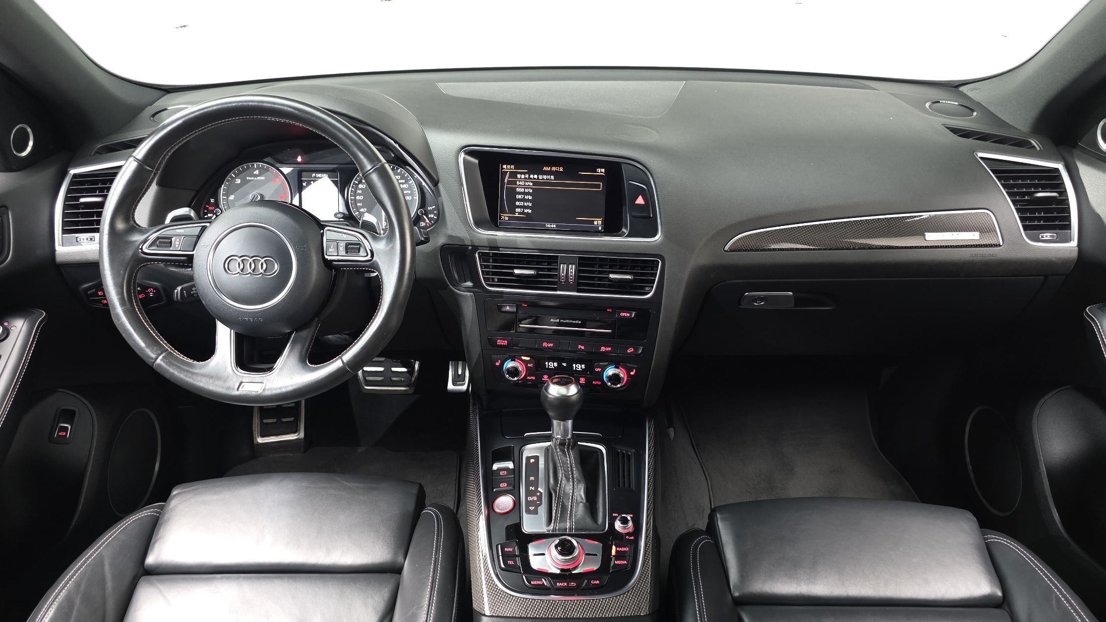 AUDI SQ5 2014