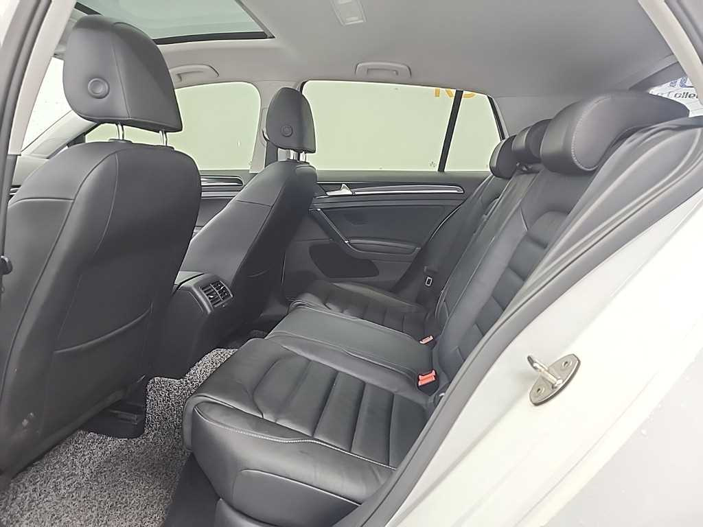 VOLKSWAGEN GOLF 2014