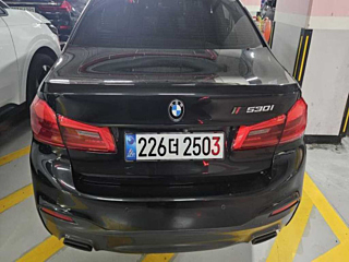 BMW 5-SERIES G30 2017