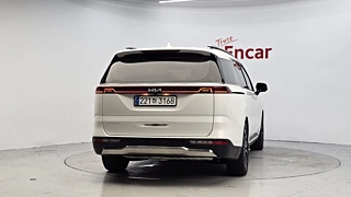 KIA CARNIVAL 2023
