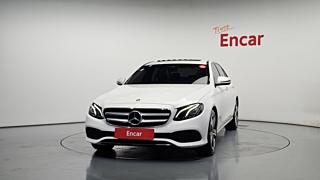 MERCEDES BENZ E-CLASS W213 2018
