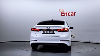 HYUNDAI AVANTE AD 2016